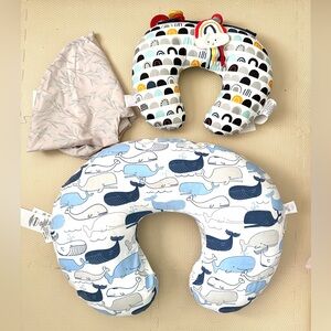 1 Boppy Nursing Pillow with 2 covers and 1 Boppy tummy time pillow